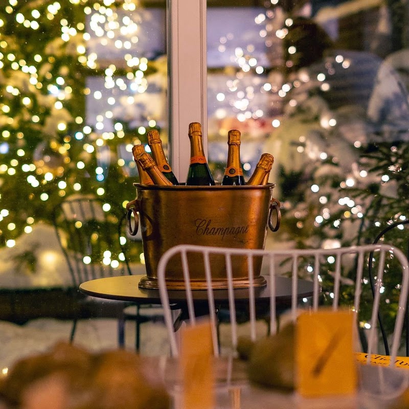 Augustas ir Barbora Love Story Café